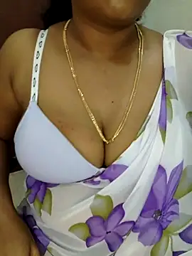 Snapshot of Sexy_Ammu_Telugu chatting on October 9, 2025, 4:40 pm Sexy Ammu Telugu online show from October 9, 2025, 4:40 pm