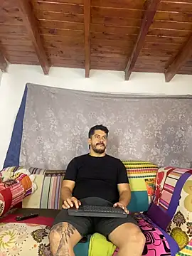 Snapshot of AndresSmith__ chatting on June 7, 2026, 5:40 pm AndresSmith online show from June 7, 2026, 5:40 pm