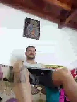 AndresSmith   online show from February 12, 2025, 12:44 pm