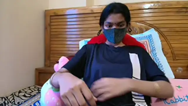 Srabontii online show from October 31, 2025, 9:28 am