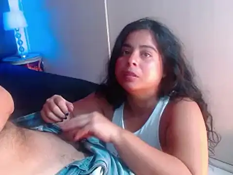 CindyandCarlo online show from February 17, 2025, 10:05 pm