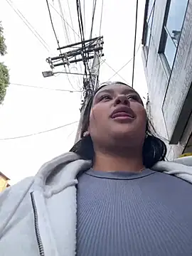  NINA online show from April 9, 2026, 8:48 pm