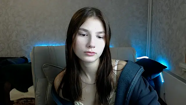 AnaHoney online show from February 18, 2025, 1:10 am