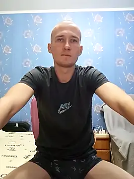 serhii19791 online show from February 26, 2025, 6:26 pm