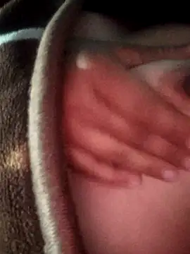 Snapshot of Natasha-In69 chatting on December 17, 2025, 9:31 pm Natasha-In69 online show from December 17, 2025, 9:31 pm