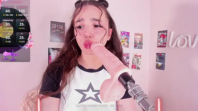 Snapshot of LosAlicee chatting on March 25, 2026, 9:57 pm LosAlicee online show from March 25, 2026, 9:57 pm