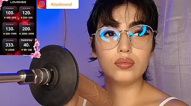 Snapshot of baby_alexx chatting on December 13, 2024, 9:02 am baby alexx online show from December 13, 2024, 9:02 am