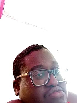 Snapshot of Jeanlaurent972 chatting on October 6, 2025, 5:46 pm Jeanlaurent972 online show from October 6, 2025, 5:46 pm