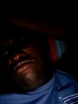 Jeanlaurent972 online show from April 19, 2026, 3:18 am