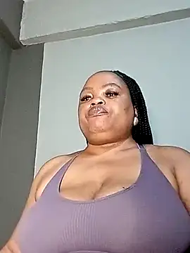 hugemelonsxxx online show from October 7, 2025, 6:20 pm