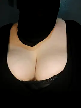 tota  online show from February 18, 2025, 7:41 pm