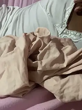 alexatransgata online show from December 20, 2024, 3:25 am