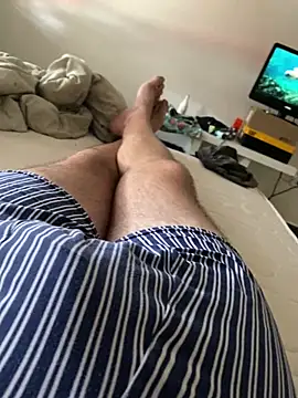 Julian 23312 online show from February 2, 2026, 5:12 pm