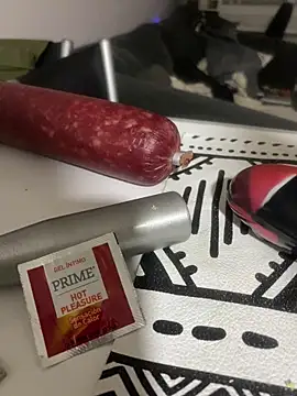 Julian 23312 online show from March 6, 2026, 4:40 am