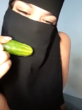 Snapshot of Eva-arabe chatting on December 11, 2024, 1:17 pm Eva-arabe online show from December 11, 2024, 1:17 pm