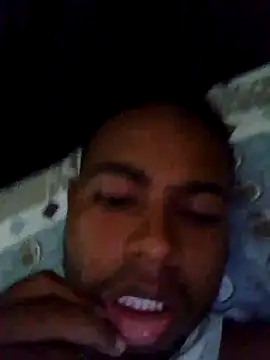 Snapshot of AlkalineCalmness chatting on September 10, 2025, 4:50 pm AlkalineCalmness online show from September 10, 2025, 4:50 pm