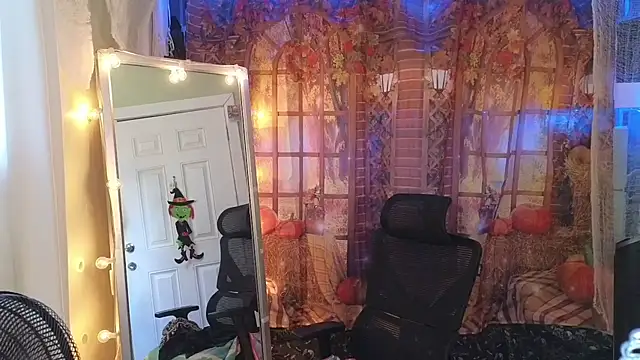 Snapshot of cunty_tranny_lydia chatting on October 18, 2025, 7:05 pm cunty tranny lydia online show from October 18, 2025, 7:05 pm