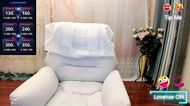 Pennyee online show from September 23, 2025, 12:56 pm