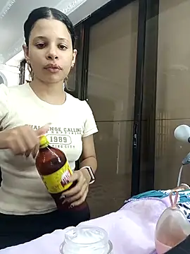 LadyAvalon online show from November 2, 2025, 5:51 pm