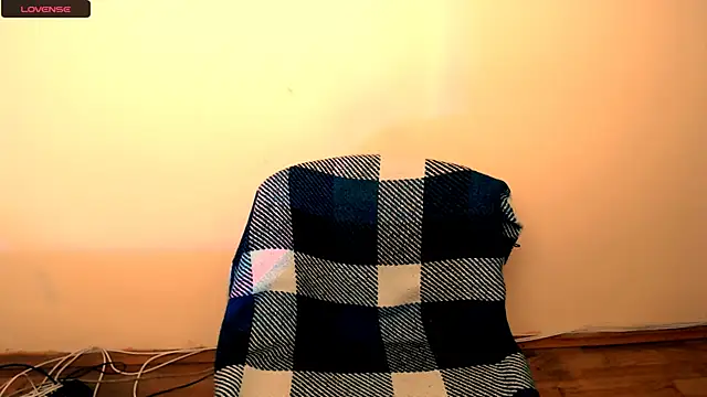 Felliciya online show from December 4, 2025, 10:14 am