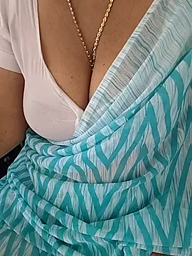 Snapshot of Tamil-ranjitha chatting on March 18, 2025, 5:12 am Tamil-ranjitha online show from March 18, 2025, 5:12 am