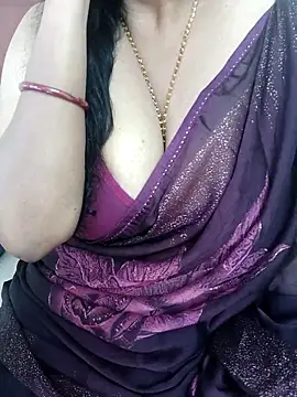 Snapshot of Tamil-ranjitha chatting on March 21, 2025, 4:28 am Tamil-ranjitha online show from March 21, 2025, 4:28 am