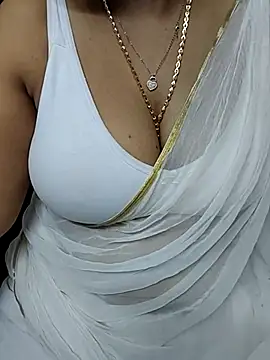 Snapshot of Tamil-ranjitha chatting on February 15, 2025, 1:27 pm Tamil-ranjitha online show from February 15, 2025, 1:27 pm