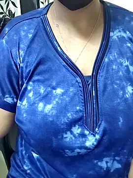 Snapshot of Tamil-ranjitha chatting on February 24, 2025, 1:31 pm Tamil-ranjitha online show from February 24, 2025, 1:31 pm