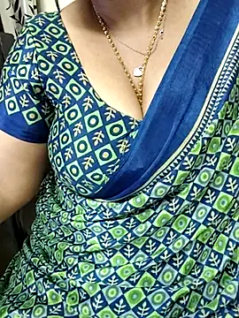 Snapshot of Tamil-ranjitha chatting on March 2, 2025, 4:47 pm Tamil-ranjitha online show from March 2, 2025, 4:47 pm