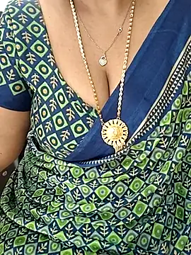 Snapshot of Tamil-ranjitha chatting on February 27, 2025, 3:29 am Tamil-ranjitha online show from February 27, 2025, 3:29 am