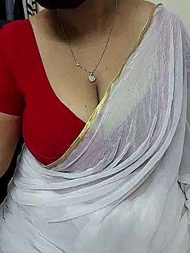 Snapshot of Tamil-ranjitha chatting on February 16, 2025, 5:26 pm Tamil-ranjitha online show from February 16, 2025, 5:26 pm