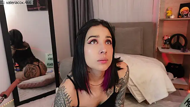 ValeriaCox online show from March 6, 2026, 3:40 pm