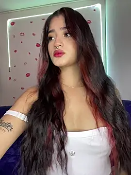 Snapshot of charlotte_9999 chatting on June 1, 2026, 5:12 pm charlotte 9999 online show from June 1, 2026, 5:12 pm