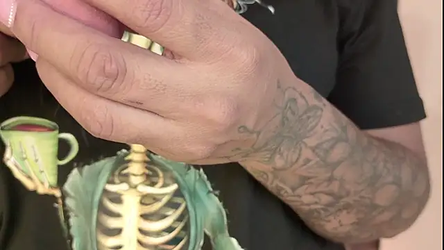 graceymilf666 online show from October 18, 2025, 11:34 am