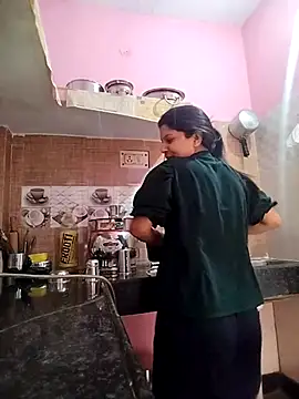 Snapshot of Hotty-Divya chatting on March 24, 2026, 6:13 am Hotty-Divya online show from March 24, 2026, 6:13 am