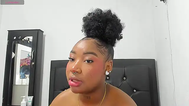 Snapshot of Natassha_brown1 chatting on October 14, 2025, 12:50 pm Natassha brown1 online show from October 14, 2025, 12:50 pm