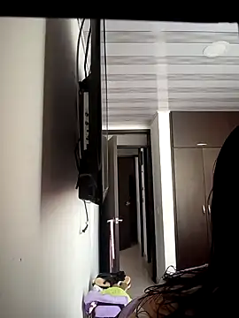 Lesly 10- online show from January 15, 2026, 3:48 pm