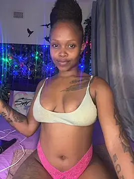 InkLady444 online show from January 28, 2025, 10:12 pm