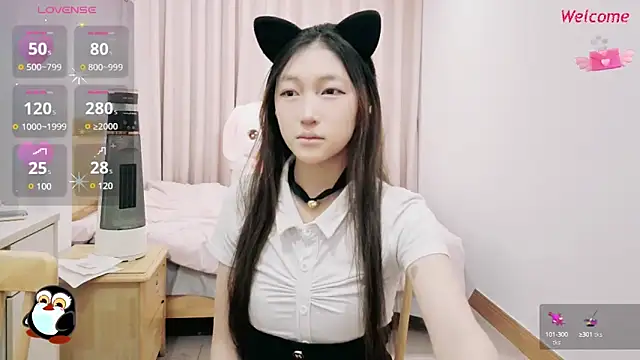 PearFay online show from December 20, 2024, 1:54 pm