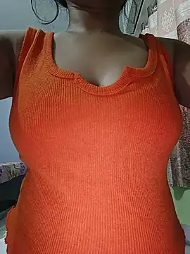 Snapshot of Sweetlovve@xh chatting on July 13, 2026, 3:06 am Sweetlovvexh online show from July 13, 2026, 3:06 am