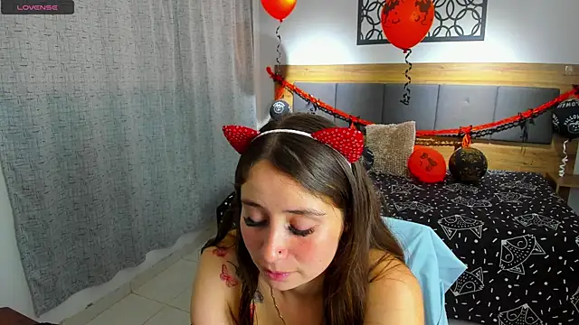 martina lujann online show from October 29, 2025, 12:59 pm