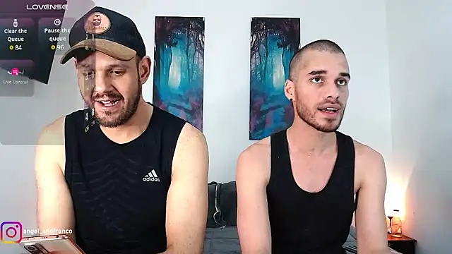 Snapshot of angelandfranco chatting on March 13, 2025, 9:48 pm angelandfranco online show from March 13, 2025, 9:48 pm