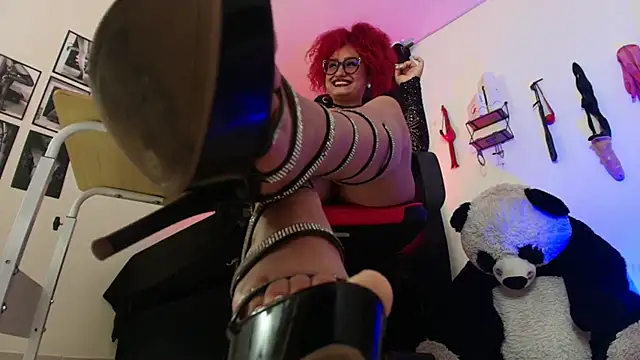 nayan fire69 online show from November 20, 2025, 6:52 pm