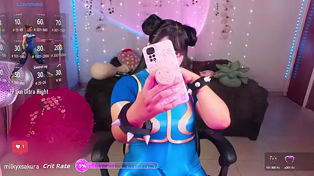 Snapshot of MilkyXSakura chatting on October 9, 2025, 11:49 pm MilkyXSakura online show from October 9, 2025, 11:49 pm