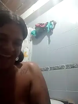 Snapshot of eloisaath chatting on November 12, 2025, 8:01 pm eloisaath online show from November 12, 2025, 8:01 pm