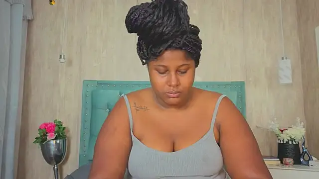 Alexa roussee online show from October 17, 2025, 12:29 pm