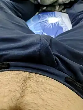 Snapshot of AndrewG_8551 chatting on December 10, 2024, 7:43 pm AndrewG 8551 online show from December 10, 2024, 7:43 pm