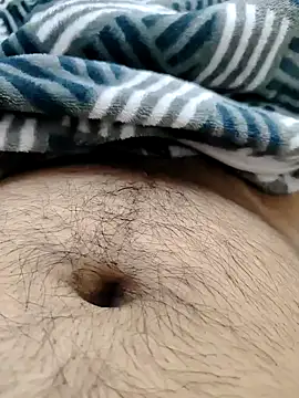 Snapshot of AndrewG_8551 chatting on December 11, 2024, 10:36 am AndrewG 8551 online show from December 11, 2024, 10:36 am