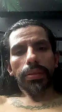 2LatinoUncutPARTY online show from December 6, 2024, 8:53 am