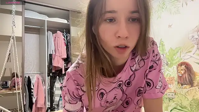 anna kiss69 online show from December 3, 2025, 8:52 pm